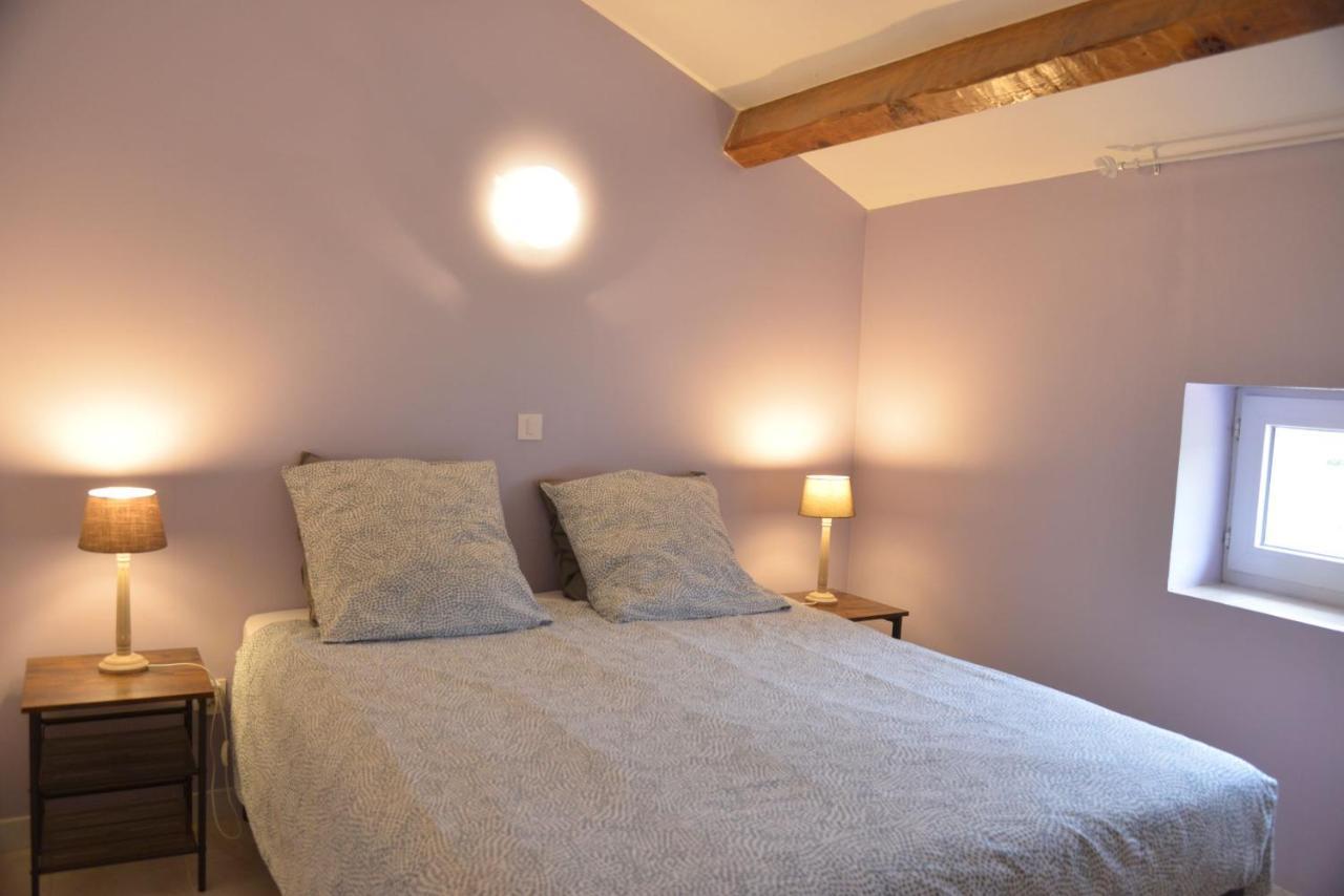Au Grand Bonheur Bed and Breakfast Besseges Exteriör bild