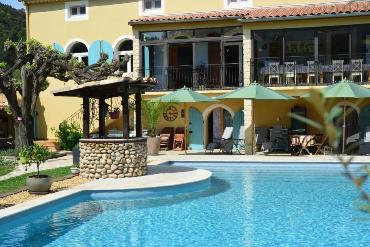 Au Grand Bonheur Bed and Breakfast Besseges Exteriör bild