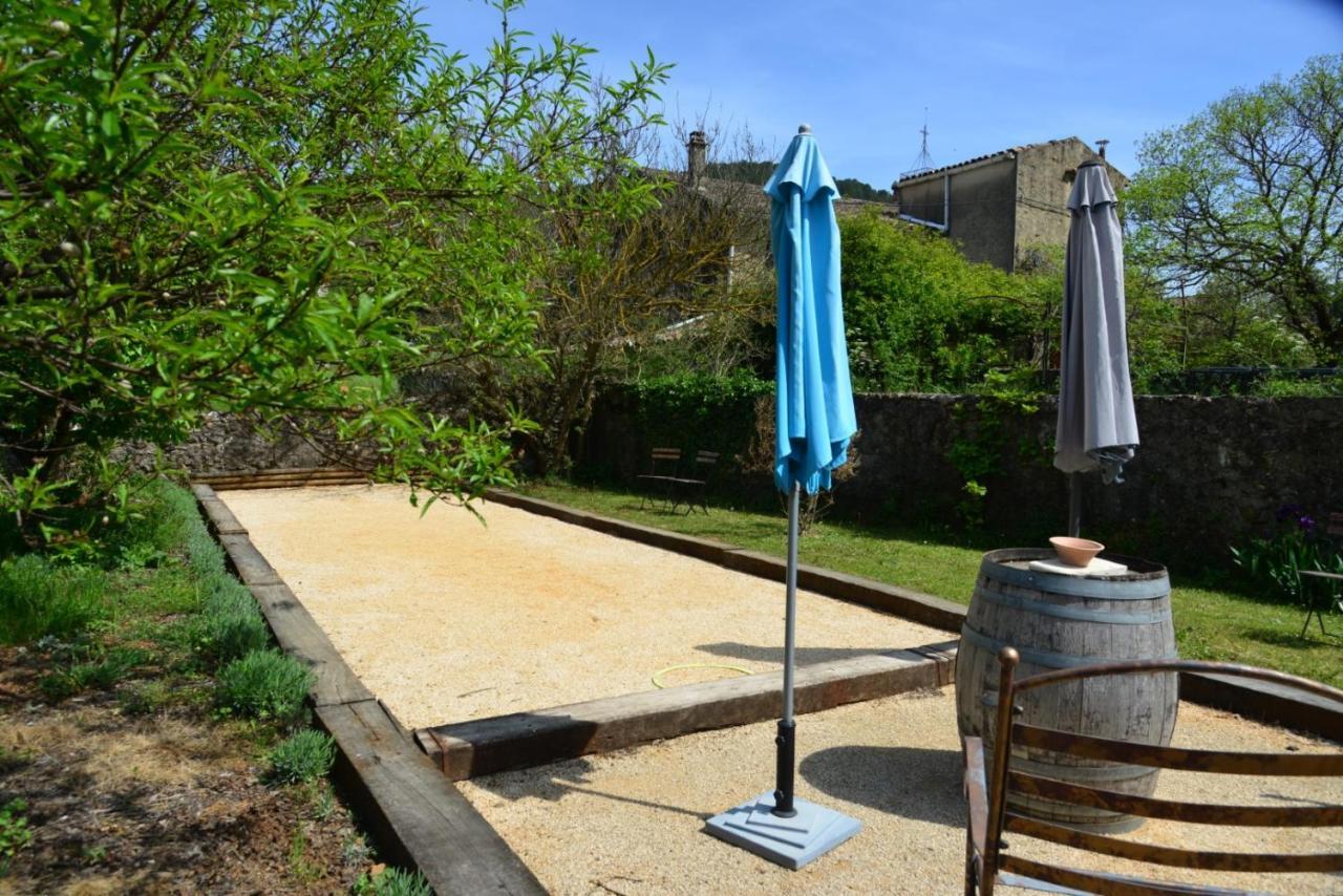 Au Grand Bonheur Bed and Breakfast Besseges Exteriör bild